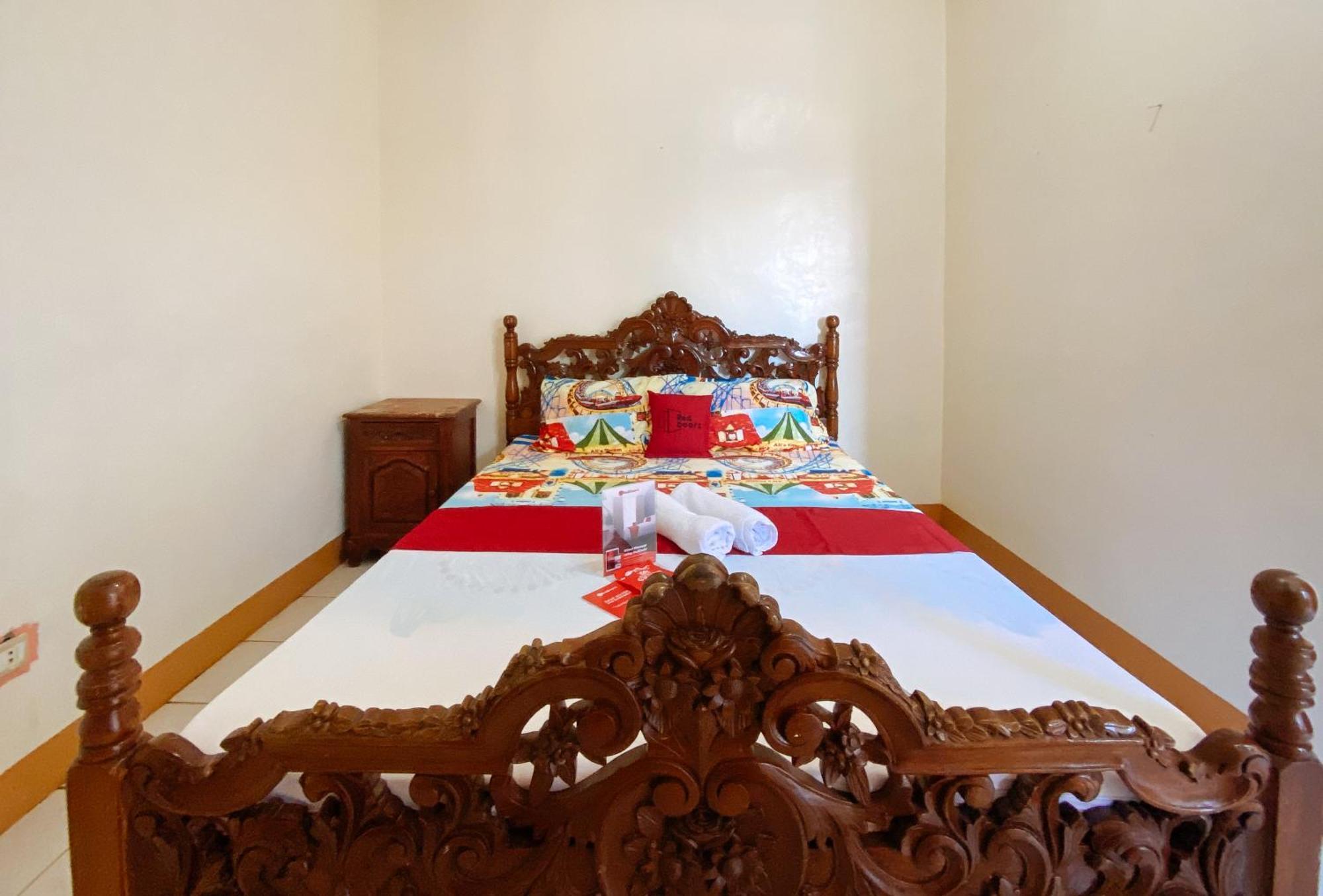 White Castle Beach Resort Iba Zambales Botolan المظهر الخارجي الصورة